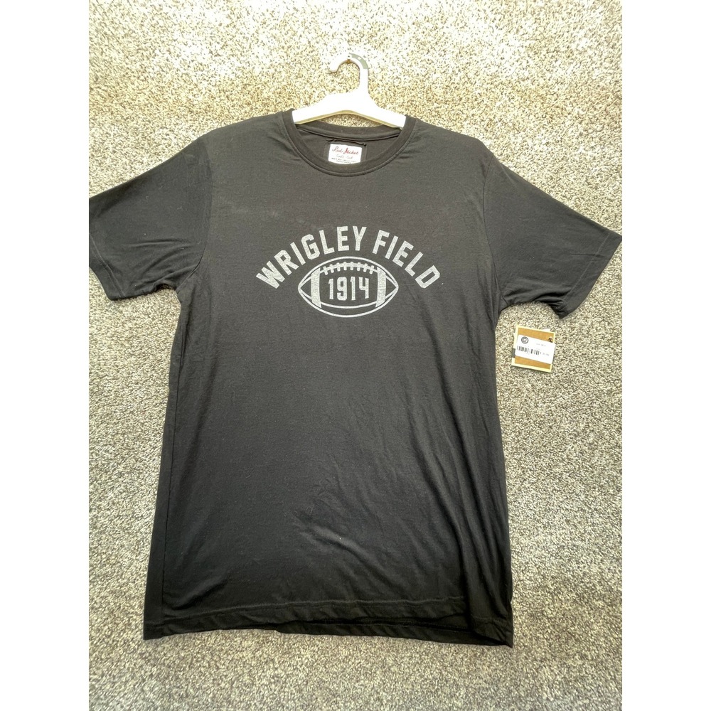 Wrigley Field Mens M Black NEW Chicago Cubs Football 1914 Tee from Red Jacket